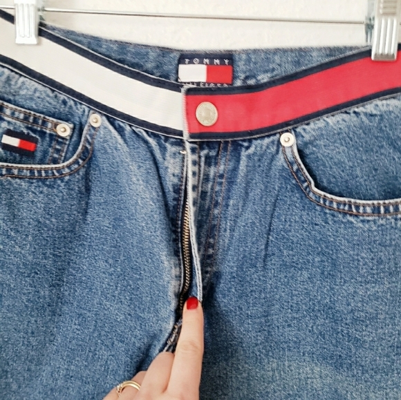 90s Tommy Hilfiger Vintage High Rise Tapered Jeans - Picture 8 of 8